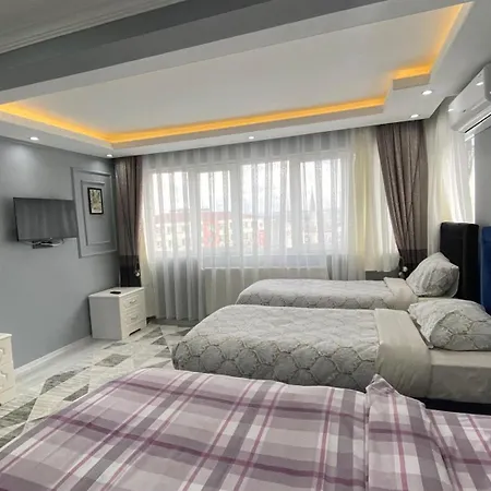 Sueper Lueks Apartman