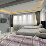 Sueper Lueks Apartamento